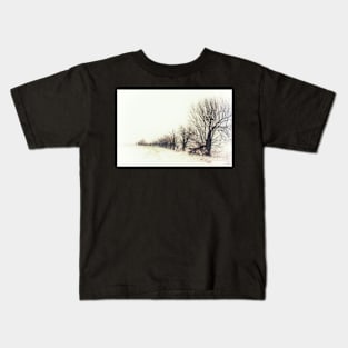 A Snowy Line Up Kids T-Shirt